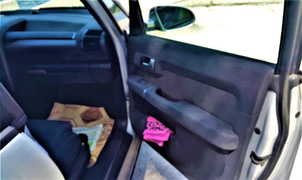 Автомобиль AUDI A2