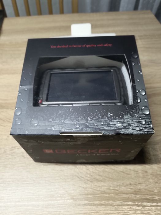 Nawigacja BECKER Traffic Assist Z102, idealna