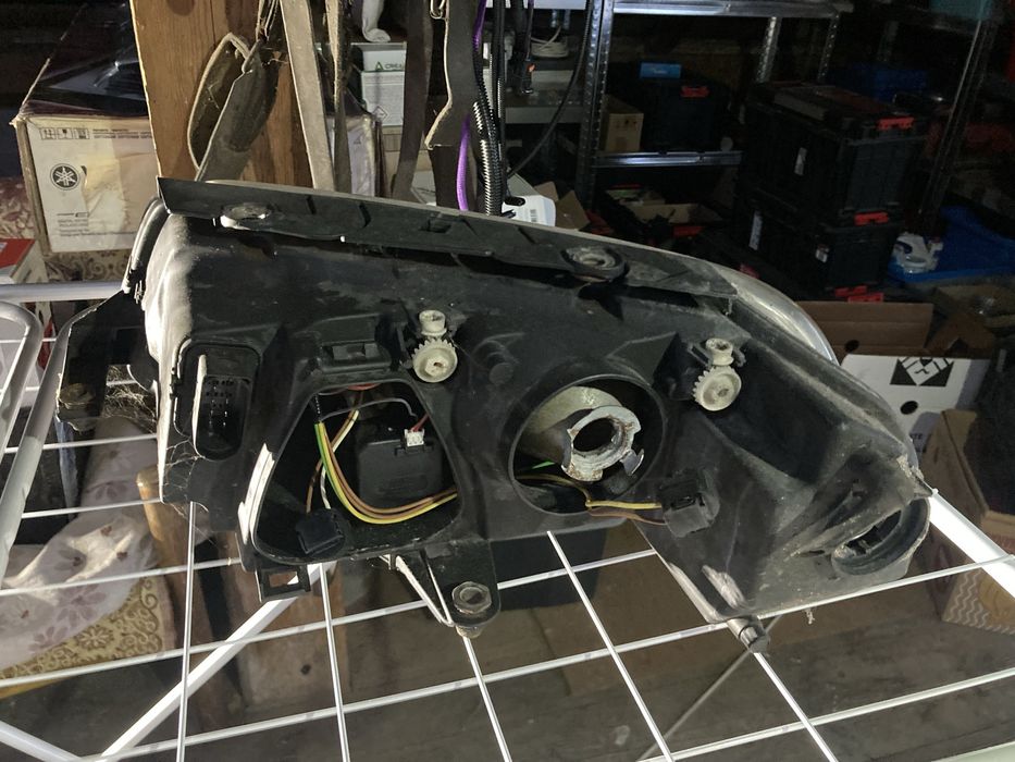 Lampy przednie vw passat b5