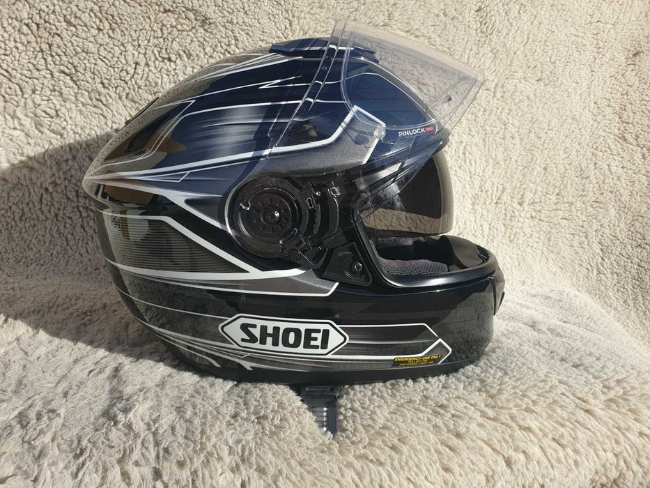 Shoei Gt Air rozm XS ,  kask motocyklowy z blendą przeciwsłoneczną.