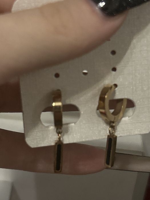 Золоті сережки, продам