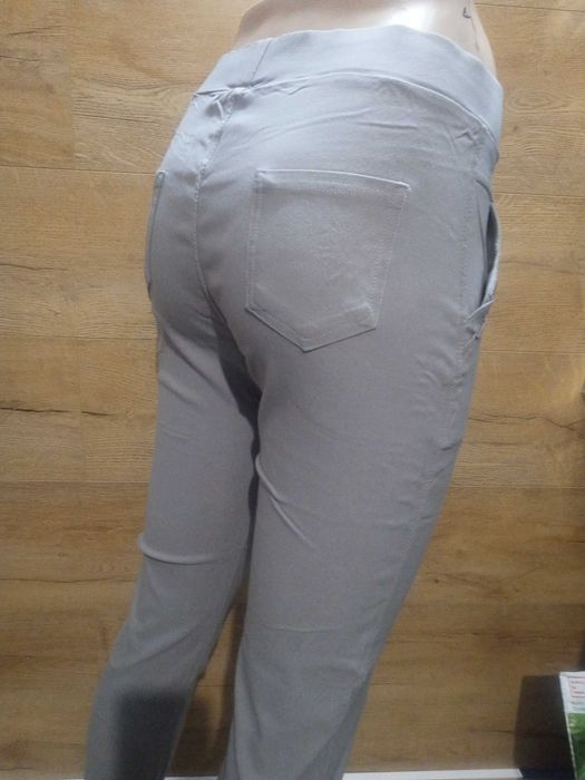 Spodnie cienkie  uciągliwe Wysoki Stan od L do 4 xl plus size