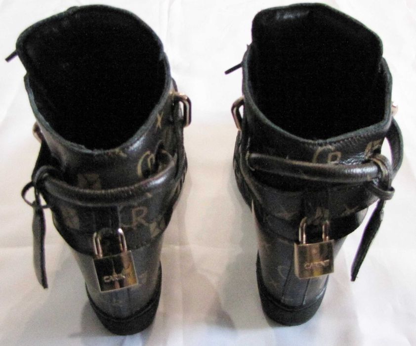 Carinii sneakersy platforma skóra naturalna 38