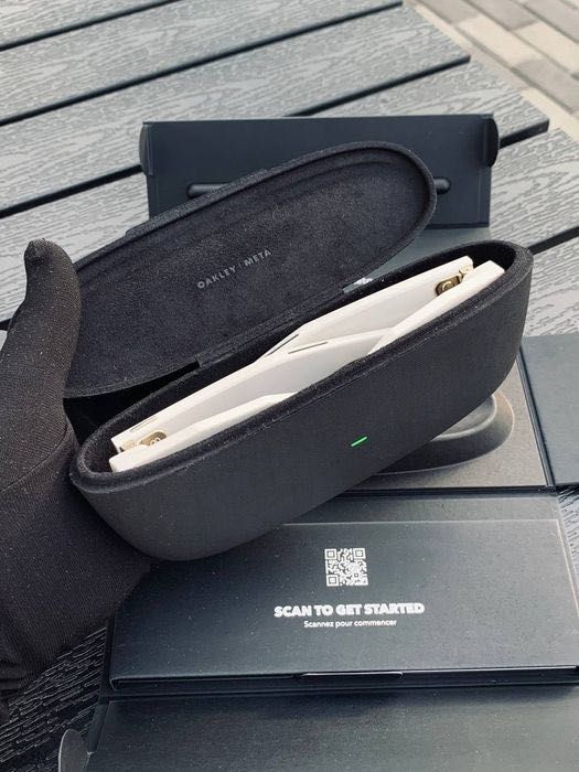 Смарт-окуляри Oakley Meta HSTN | Prizm 24K Polarized warm grey