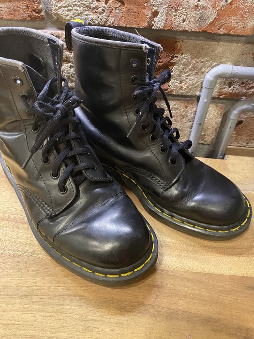 Glany Dr. Martens
