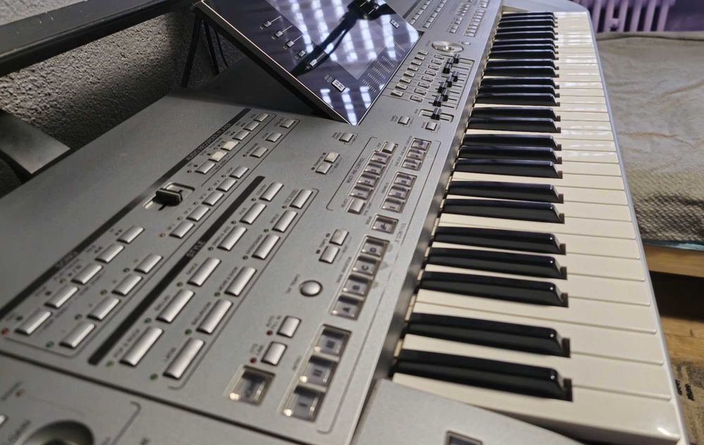 keyboard Yamaha Tyros 5 61 klawiszy