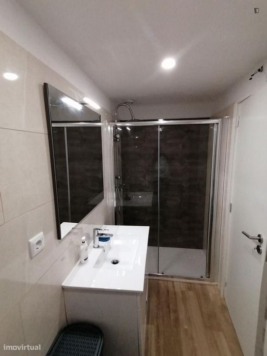 Estúdio - localizado em Cedofeita Porto