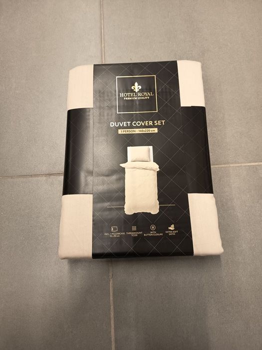 Nowy jasny komplet pościeli Hotel Royal