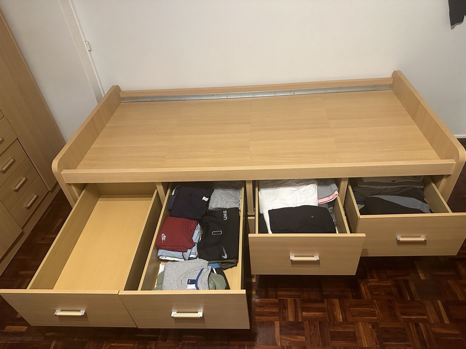 Cama Individual de Faia