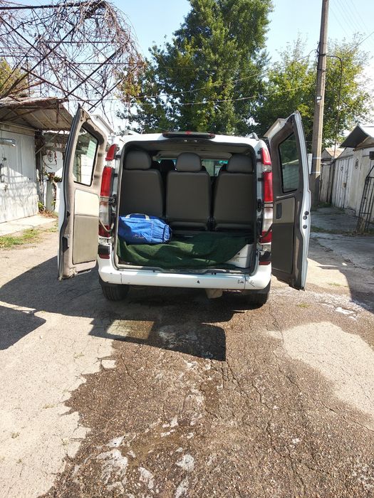 Продам микроавтобус (8+1)