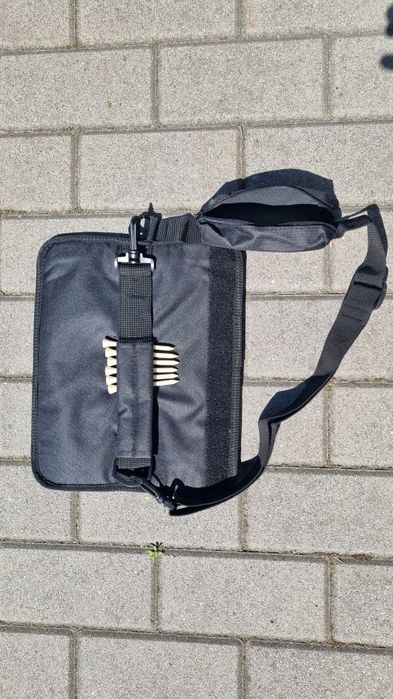 Mini torba golfowa na małe pole. Hit!