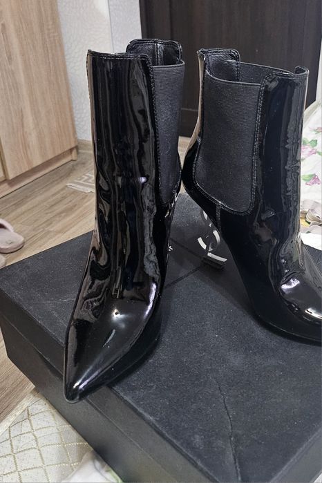 Ботильоны YSL,новые