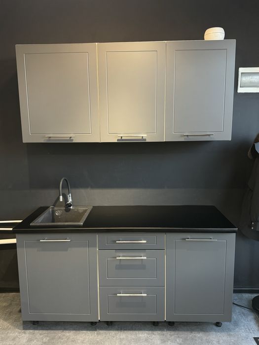 Gotowe meble kuchenne – wyprzedaż