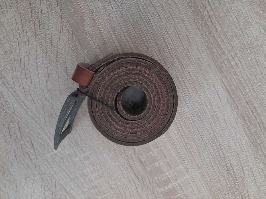 Solidny pasek. Naturalna skóra, jasny brąz/ 115 kl. kwadrat/regul.