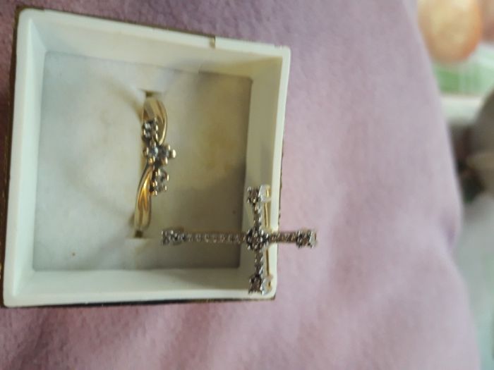 Золотoй крестик c бриллиантами 585 проба