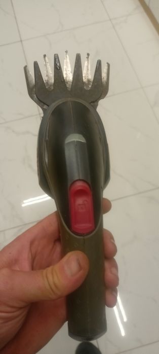 Nożyce do trawy i żywopłotu