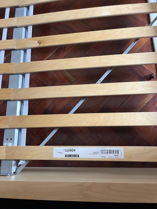 Cama de casal MALM com estrado (sem colchão)