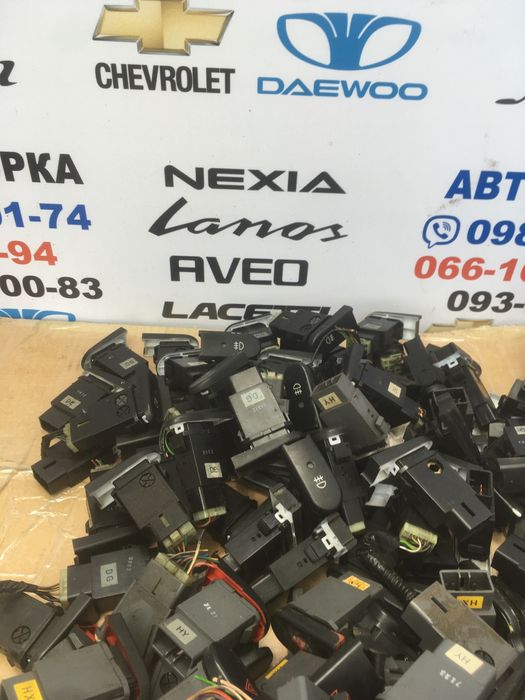 Часы кнопка аварийка ланос дэу Daewoo Lanos разборка отправка новой по