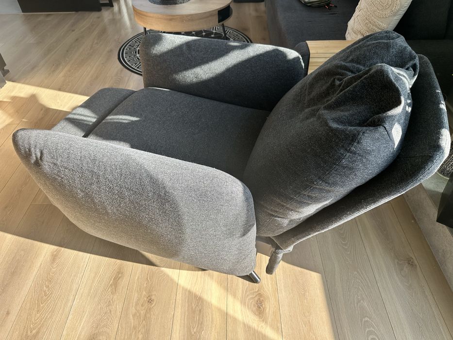 Fotel rozkladany Ikea Ekolsund ciemnoszary