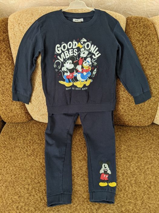 Спортивний костюм Міккімаус 128 ріст