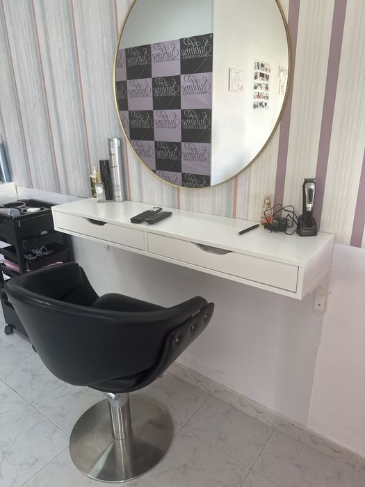 Recheio de salao de beleza