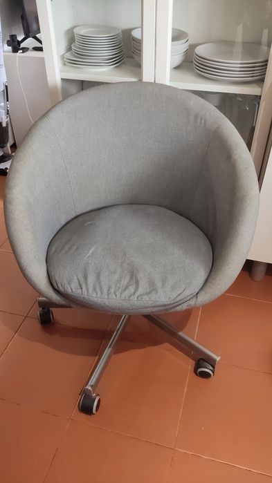 Vendo cadeira- escritório IKEA
