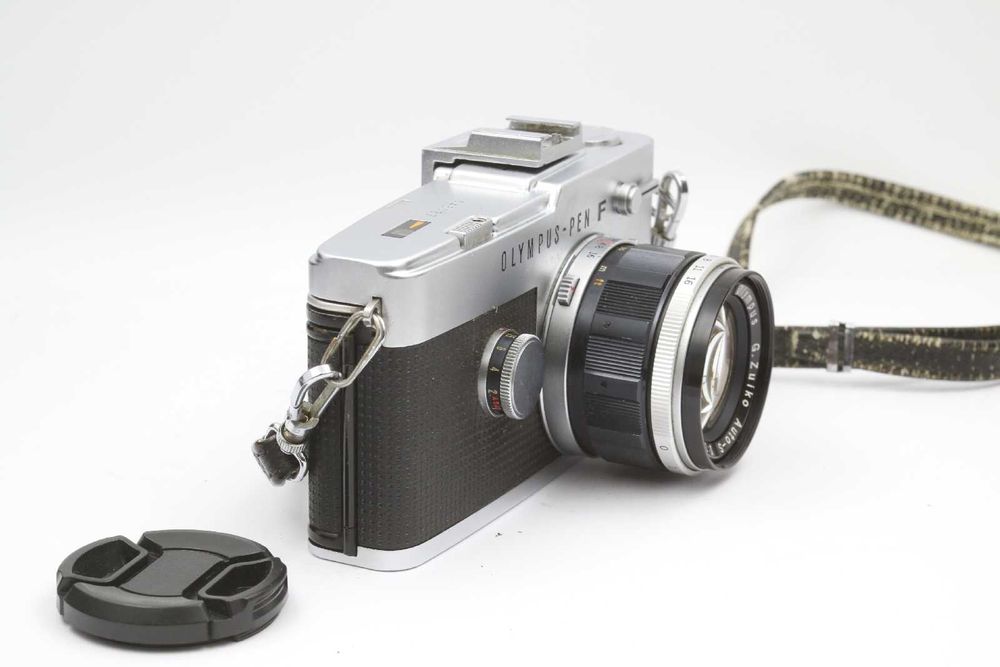 Olympus PEN-FT + G.Zuiko 40mm f1.4: 15 700 грн. - Плівкові