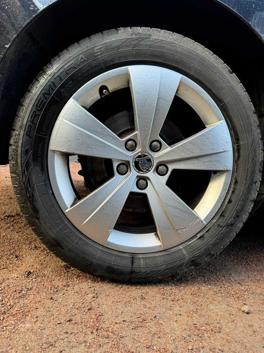 Комплект дисків диски R17 5×112 HELIOS TRITON Skoda Volkswagen