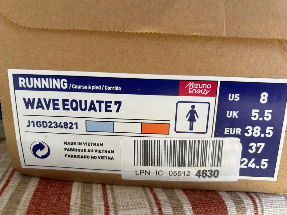 Ténis running mínimo 38,5 novos