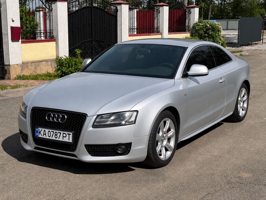Продам Audi A5 3.0TDI S-line Quattro рідний пробіг гарний стан!