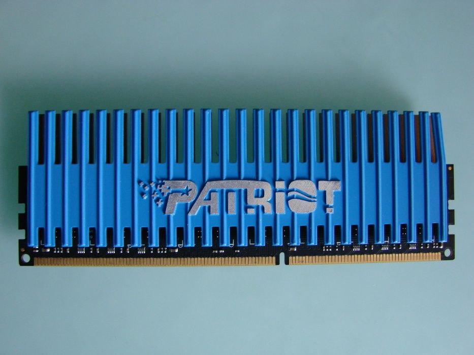 Patriot PVT36G1600ELK DDR3 1600MHz (9-9-9-24) 6GB (3X2GB) ТОП LGA775