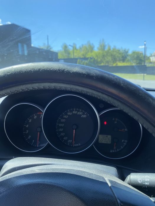 Mazda  3.   2004