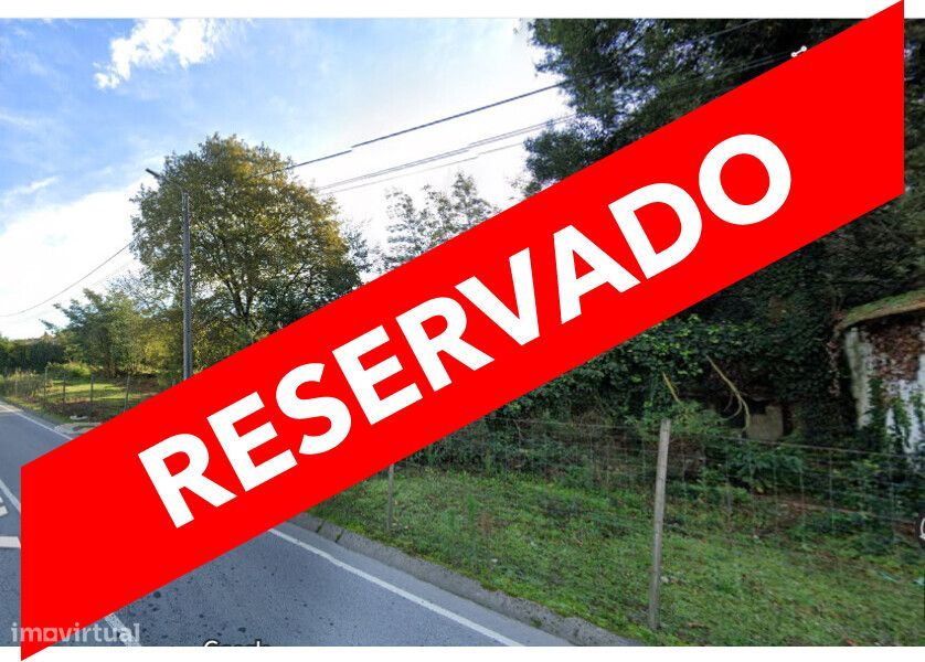 Lote com 1100m a 5 minutos das Taipas