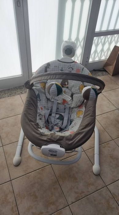 Espreguiçadeira de bebé