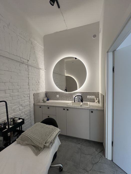 Lokal uslugi kosmetyczne ŚWIĘTOJAŃSKA