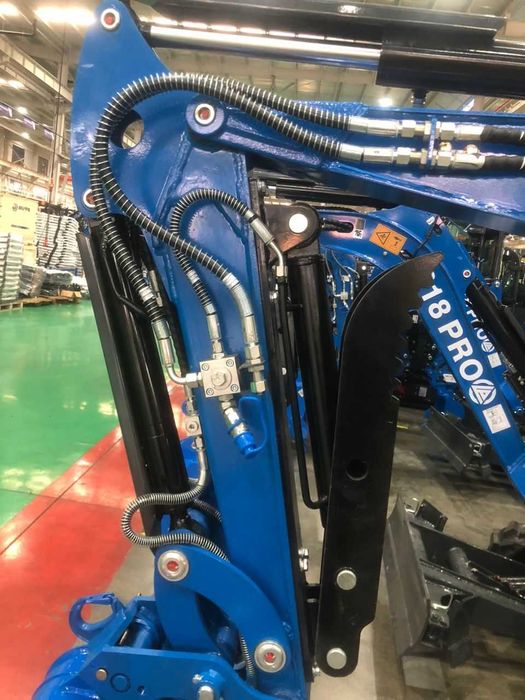 RIPPA R18 PRO KUBOTA Kabina joystick minikoparka RABAT DO 15%