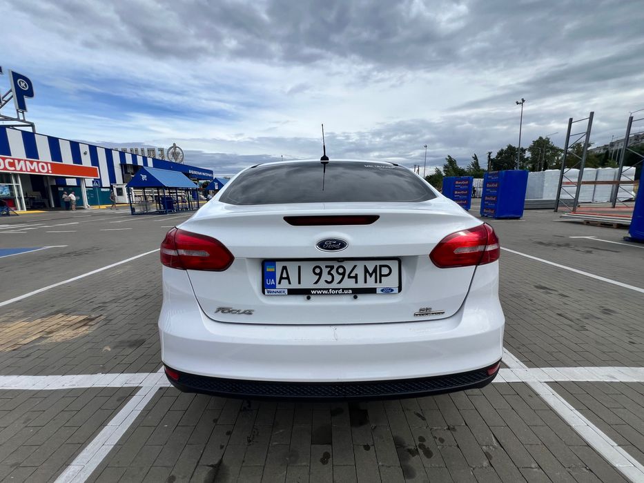 Продаж Ford Focus 2.0 бензин автомат 2016 рік