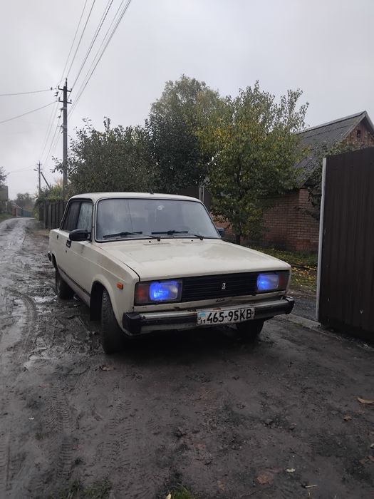 Продам ваз 2105.