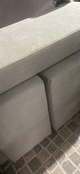 sofá super versátil com 5 pufs