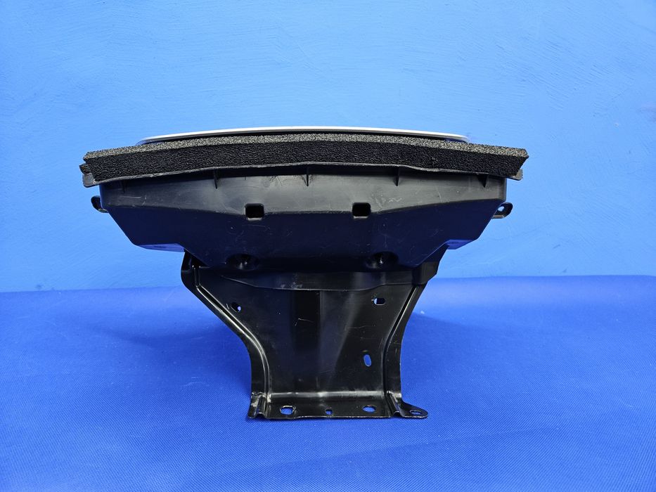 GNIAZDO ŁADOWANIA obudowa Nissan Leaf I port stelaż klapka zaślepka OE