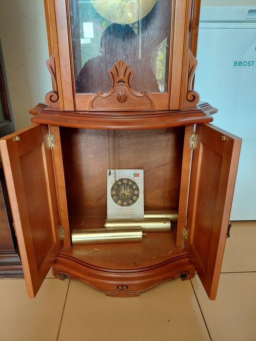 Relógio de Sala Clássico em Madeira