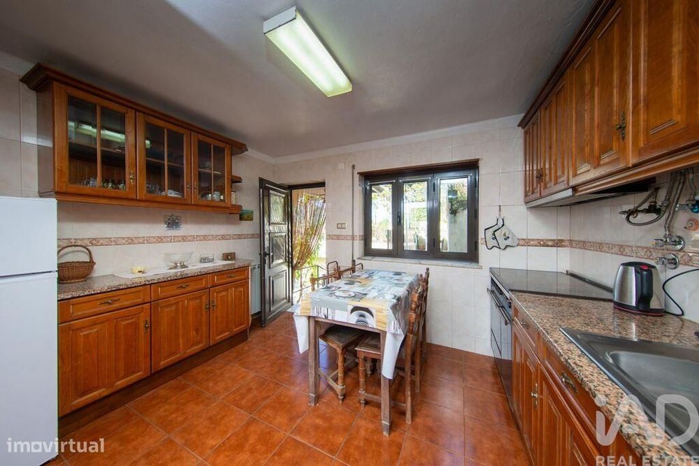 Casa de aldeia T5 em Folques de 154,00 m2