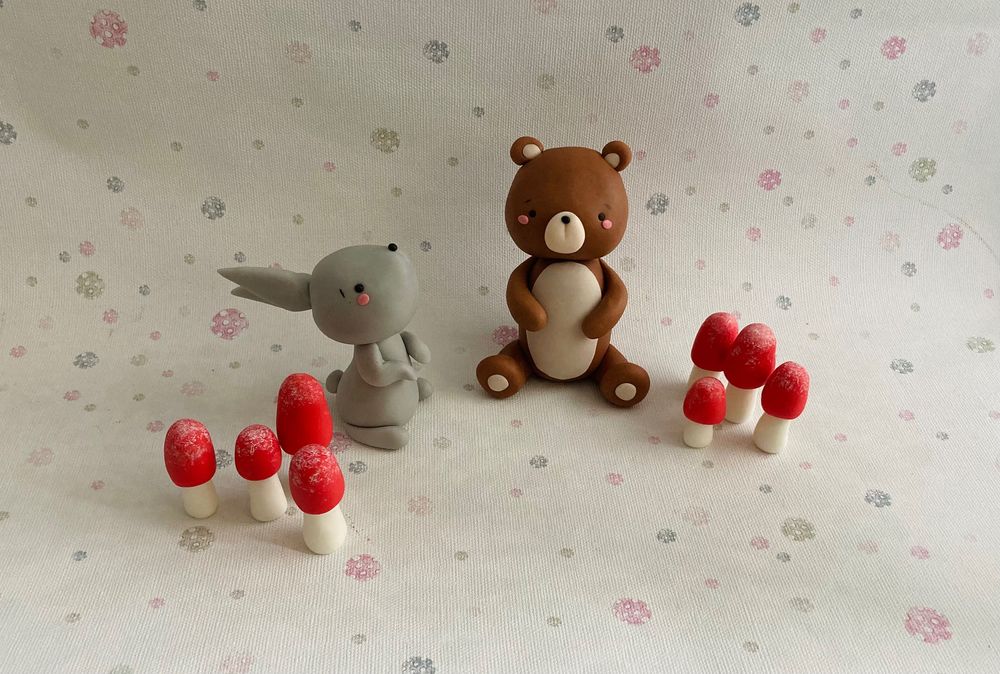 Figurki na tort z masy cukrowej miś