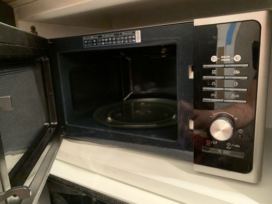 Microondas com Grill