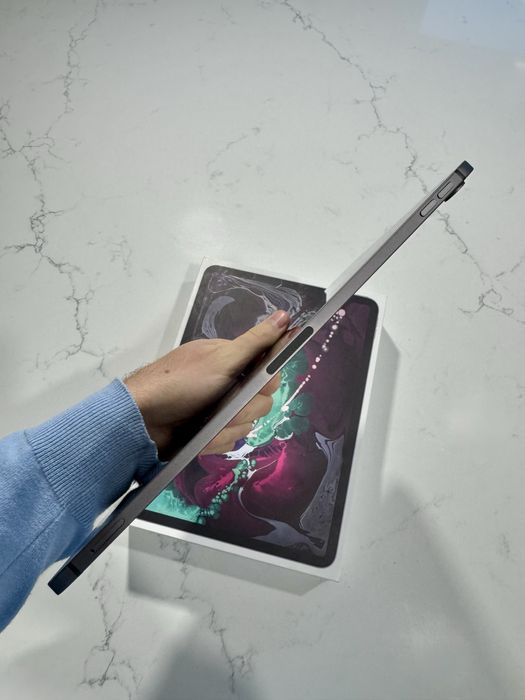 Apple iPad Pro 11 Wi-Fi + Cellular 64GB Space Gray