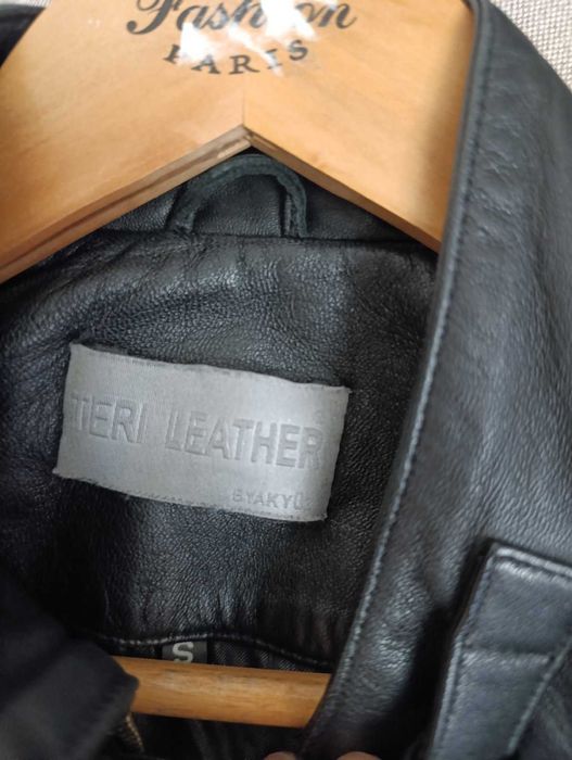 S, кожаний плащ, супер в идеальном состоянии!!!