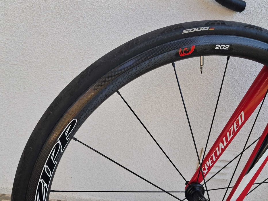 Specialized Tarmac SL6 Expert – Carbono + Zipp 202 + Ultegra 11v