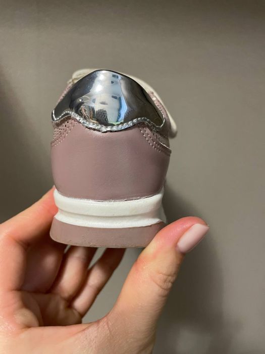 Кроссовки Clibee