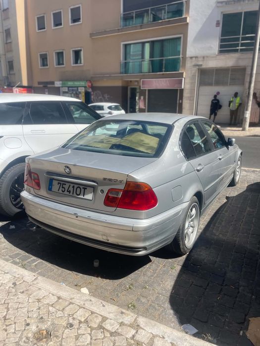 BMW 320d precisa de embreagem