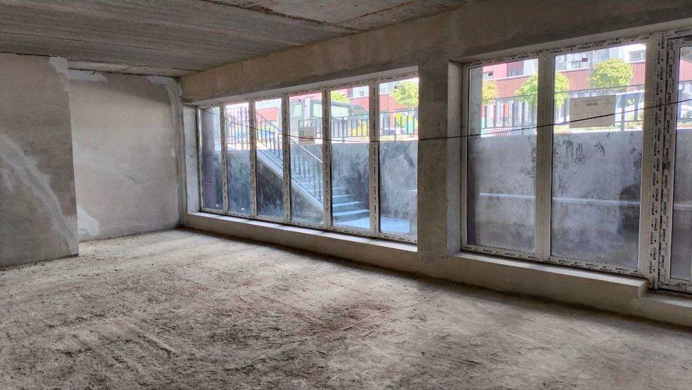 Здана комерція, гарна ціна, центр, Івано-Франківськ, продаж, сирець